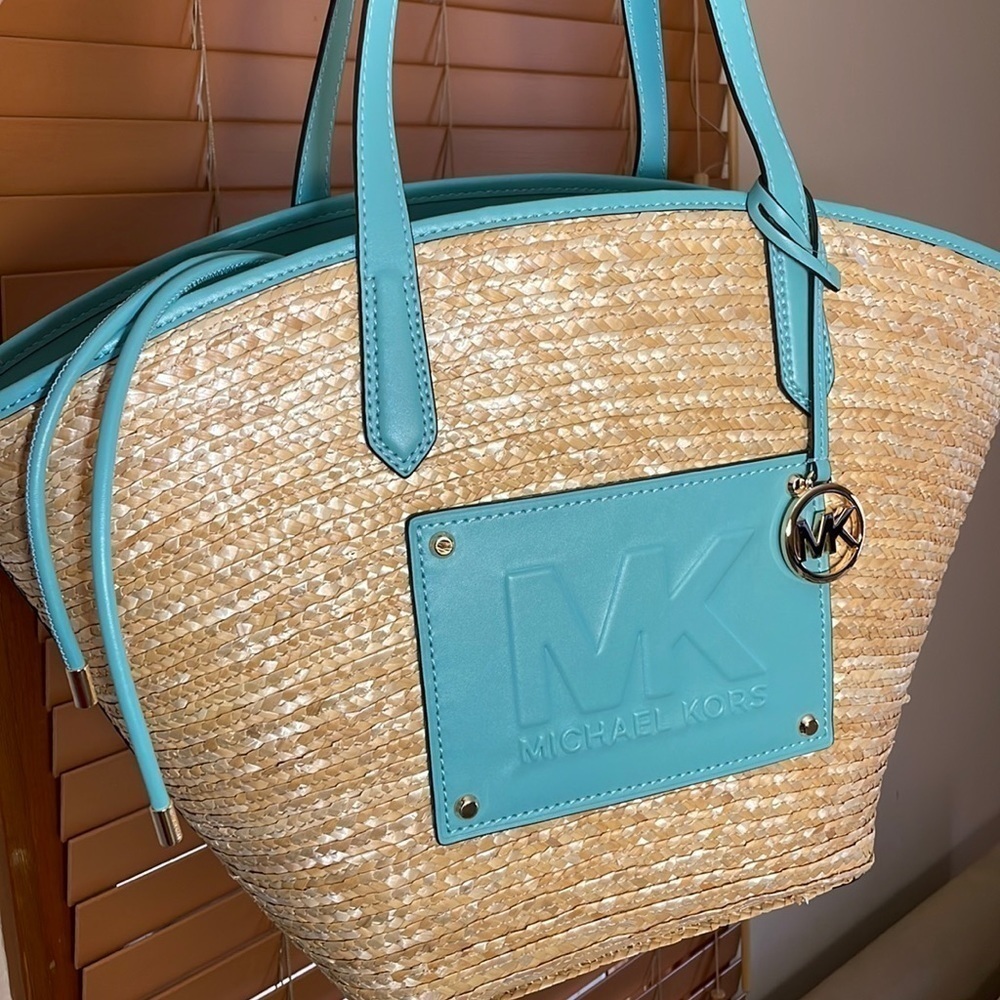 Michael Kors Kimber Large straw string tote shoulder bag - Picture 6 of 9